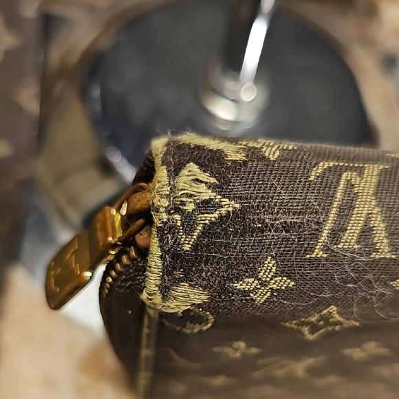 Louis Vuitton Brown and Gold Monogram Denim Wallet This Wallet Is Used - Picture 6 of 12